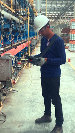 A importância do processo de análise de óleos e graxas em efluentes